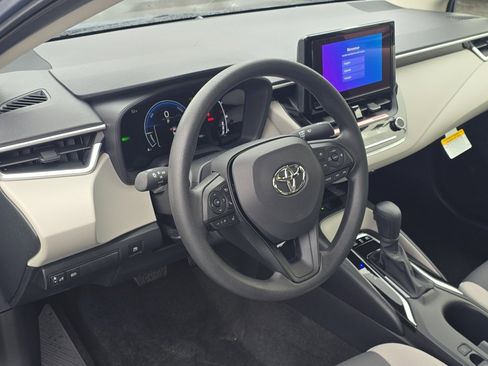 New 2026 Toyota Corolla LE image 13