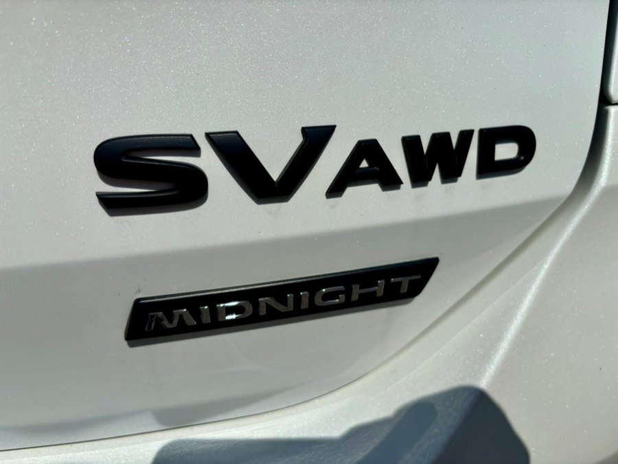Used 2018 Nissan Rogue SV AWD/4WD image 34