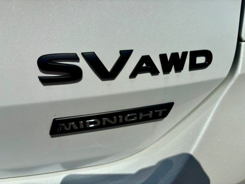 Used 2018 Nissan Rogue SV AWD/4WD image 34