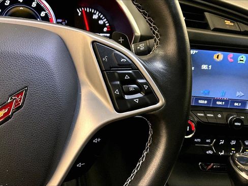 Used 2015 Chevrolet Corvette Z51 1LT w/ Battery Protection Package image 18