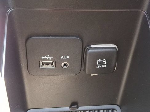 Used 2015 Chrysler 200 S w/ Navigation & Sound Group I AWD/4WD image 25