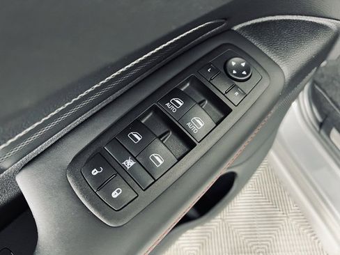 Used 2024 Dodge Durango R/T w/ Tow 'N Go Group image 21