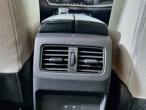 Used 2023 Nissan Rogue SV FWD image 26