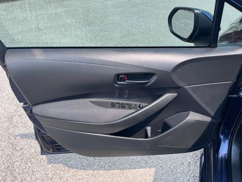 Used 2022 Toyota Corolla LE FWD image 21