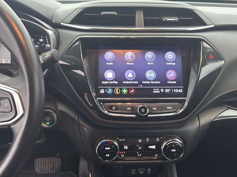 Used 2021 Chevrolet TrailBlazer ACTIV w/ Sun and Liftgate Package image 15