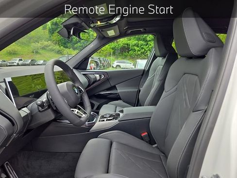 New 2026 BMW X3 xDrive30i w/ Premium Package AWD/4WD image 7