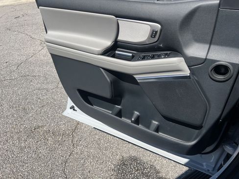 New 2026 Ford Expedition Active RWD image 13