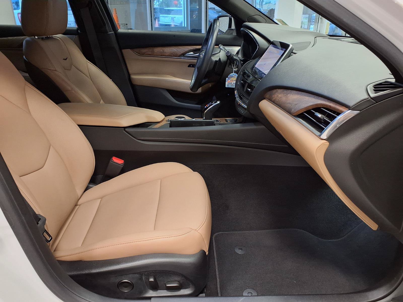 Used 2024 Cadillac CT4 Luxury RWD image 10
