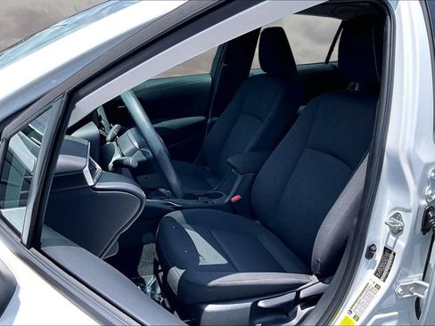 Used 2024 Toyota Corolla LE FWD image 21