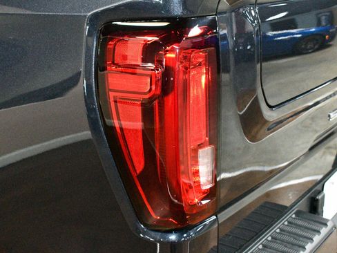 Used 2025 GMC Sierra 1500 AT4 w/ AT4 Premium Package image 60