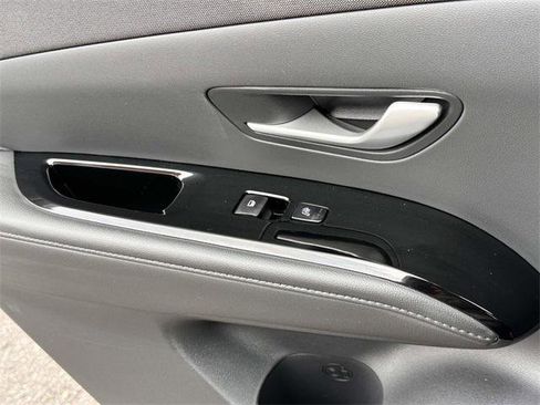 Certified 2024 Hyundai Tucson Limited image 22