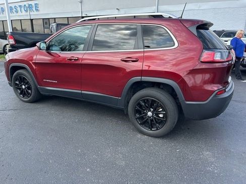 Used 2021 Jeep Cherokee Latitude Lux w/ Comfort/Convenience Group image 12