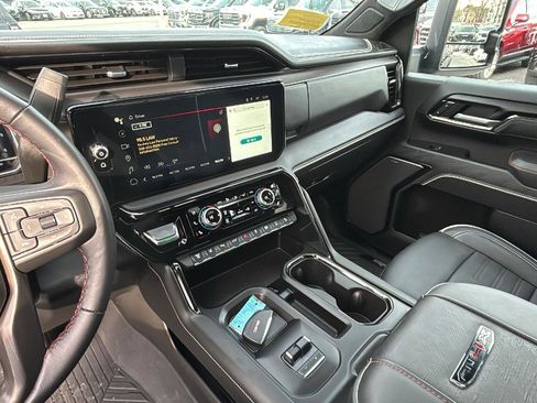 Certified 2024 GMC Sierra 2500 AT4X w/ AT4X AEV Edition image 21