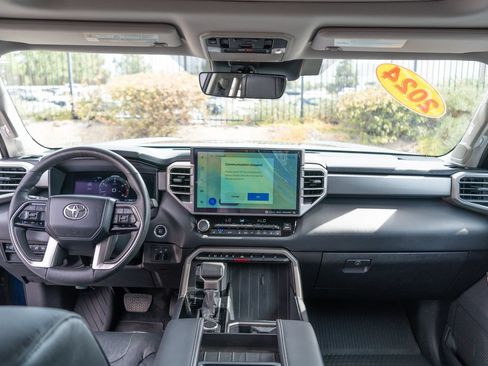 Used 2024 Toyota Tundra Limited AWD/4WD image 20