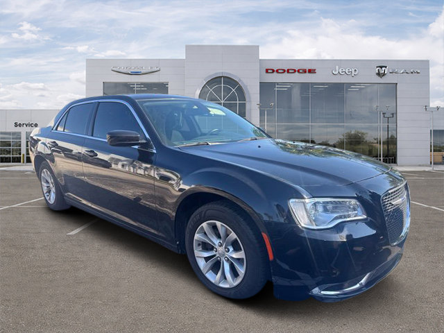 Certified 2019 Chrysler 300 Touring RWD image 1