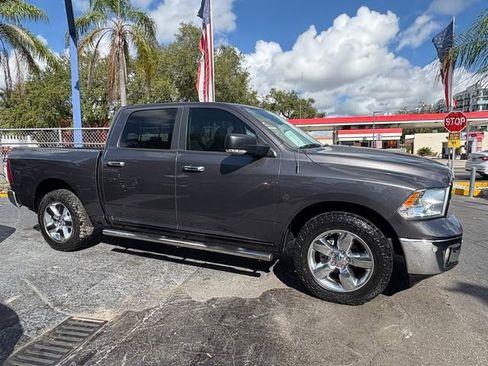 Used 2018 RAM 1500 Lone Star image 6