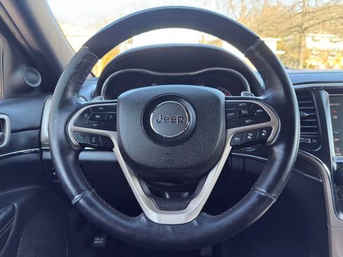 Used 2014 Jeep Grand Cherokee Overland w/ Advanced Technology Group AWD/4WD image 13