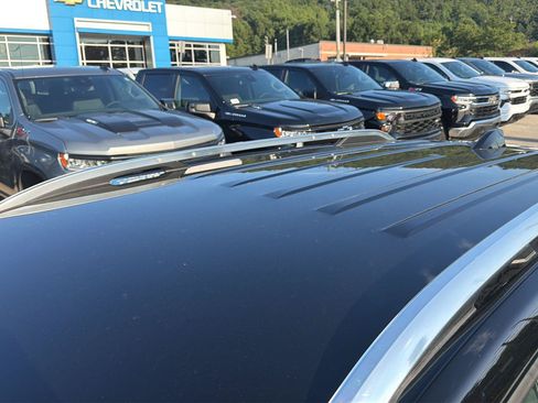 Used 2019 Chevrolet Equinox Premier FWD image 7