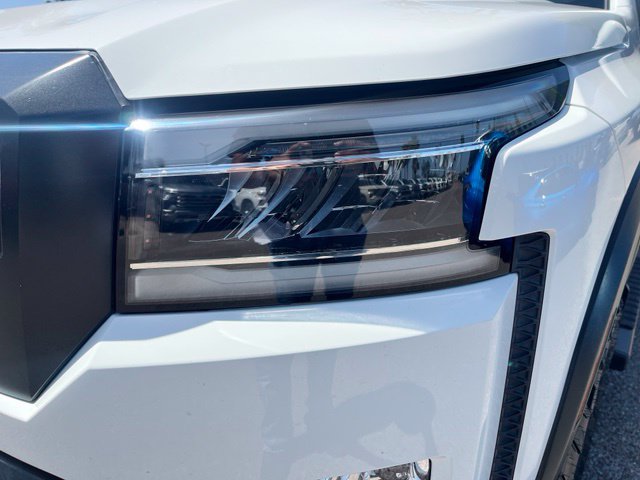 Used 2023 Nissan Frontier Pro-X w/ Technology Package RWD image 4