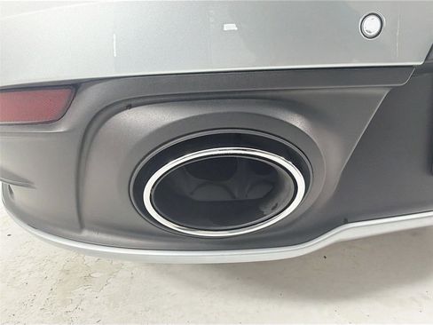 Used 2021 Porsche 911 Carrera S RWD image 28