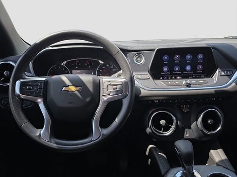 Used 2022 Chevrolet Blazer LT FWD image 13