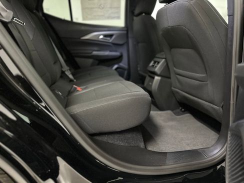 New 2026 Chevrolet Equinox EV LT image 20