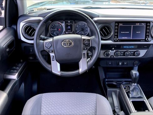 Used 2022 Toyota Tacoma SR5 image 5