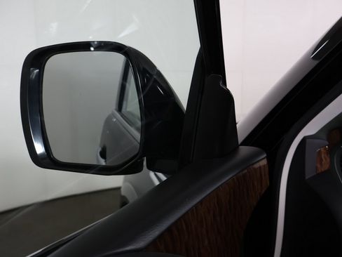 Used 2019 Nissan Armada SV w/ Driver Package image 35