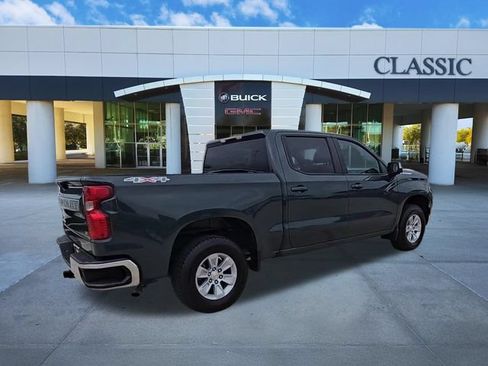 Used 2025 Chevrolet Silverado 1500 LT AWD/4WD image 8