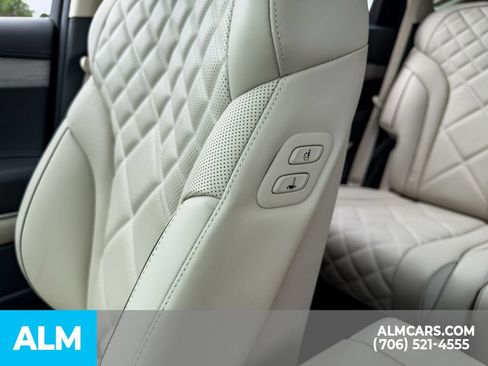 Used 2025 Genesis GV80 3.5T Prestige AWD/4WD image 34