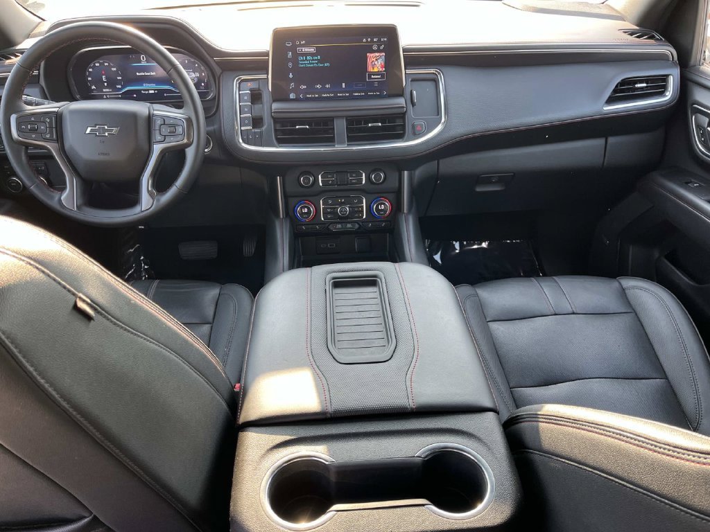 Used 2023 Chevrolet Suburban RST w/ Sport Performance Package AWD/4WD image 13