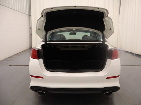 Used 2015 Kia Optima LX image 18