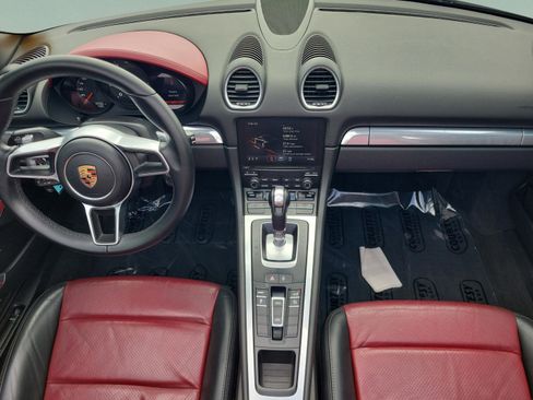 Used 2017 Porsche 718 Boxster Base image 28