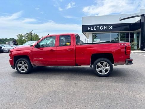 Used 2018 Chevrolet Silverado 1500 LT w/ All Star Edition AWD/4WD image 9