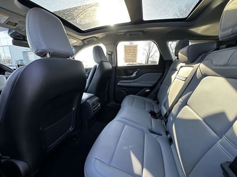 Certified 2022 Lincoln Corsair AWD w/ Premium Package image 18