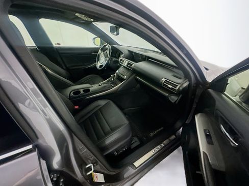Used 2016 Lexus IS 350 w/ F Sport Package image 31