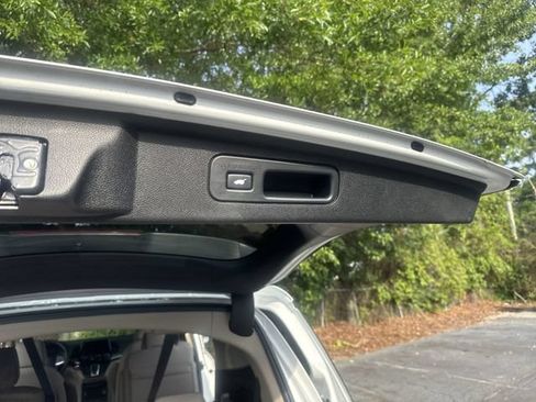 Used 2022 Honda Odyssey EX-L image 14