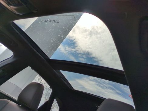 Used 2025 Lexus RX 450h AWD w/ Convenience Package image 19