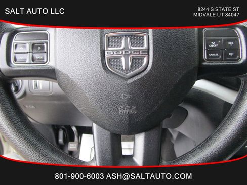 Used 2018 Dodge Journey SE image 11