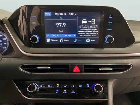 Used 2021 Hyundai Sonata SE image 13