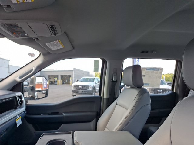 New 2026 Ford F450 XL AWD/4WD image 14