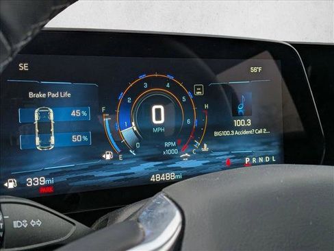 Used 2025 Chevrolet Equinox LT w/ Convenience Package II image 10