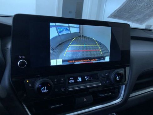 Certified 2025 Toyota Grand Highlander AWD image 29