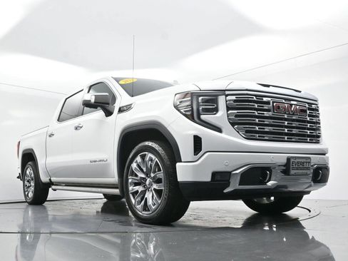 Used 2023 GMC Sierra 1500 Denali w/ Denali Reserve Package AWD/4WD image 49