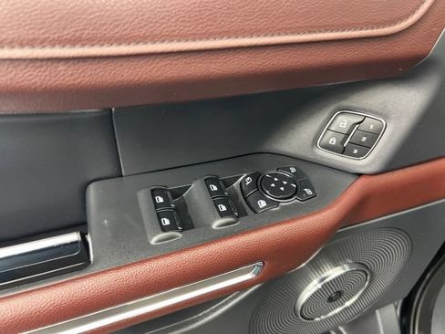 Used 2023 Ford Expedition Limited AWD/4WD image 14