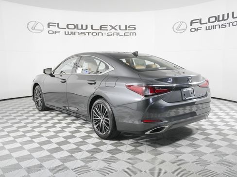 New 2025 Lexus ES 350 w/ Premium Package image 5