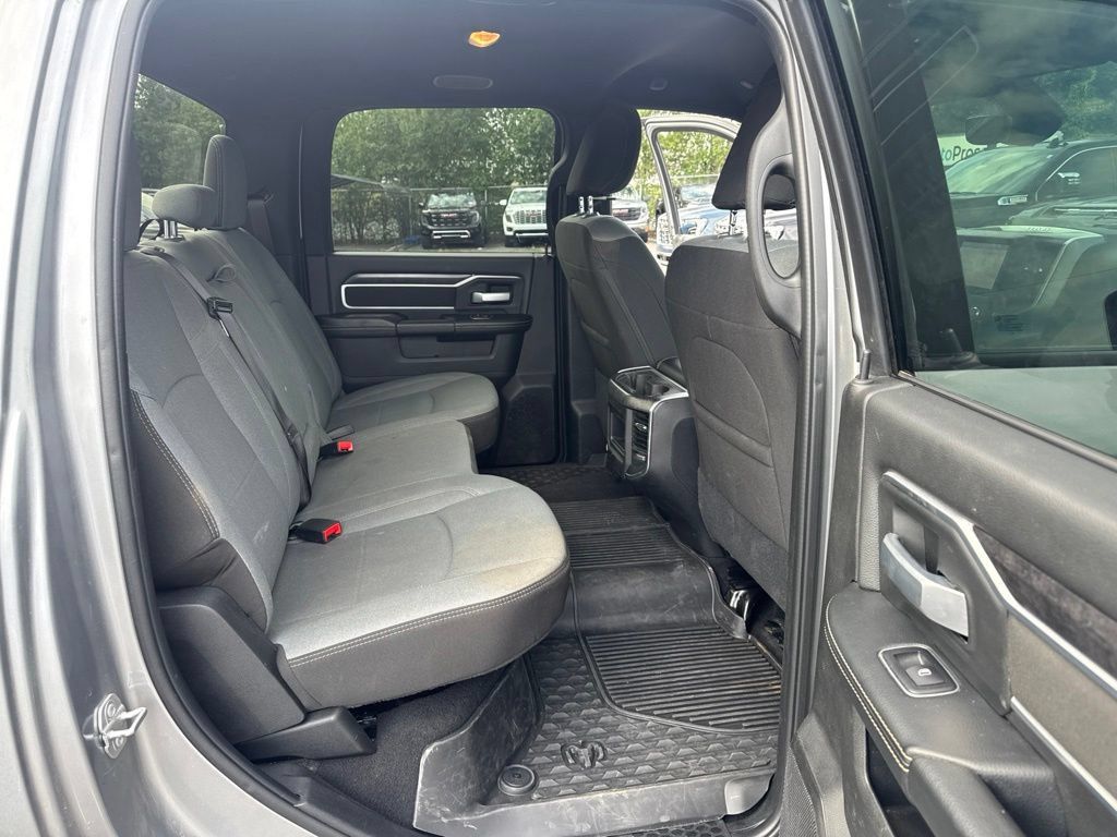 Used 2024 RAM 3500 Big Horn AWD/4WD image 19