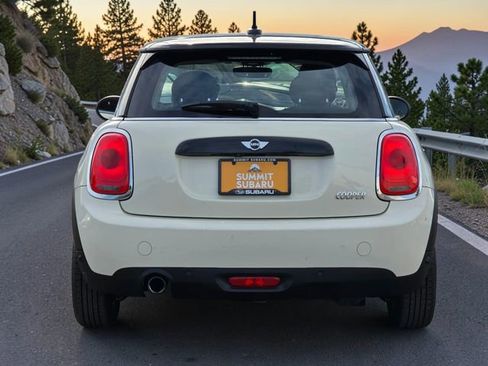 Used 2018 MINI Cooper 2-Door Hardtop w/ Cold Weather Package image 6