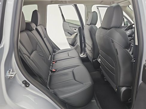 Used 2024 Subaru Forester Limited image 13