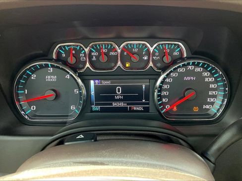 Used 2019 GMC Yukon SLT AWD/4WD image 12